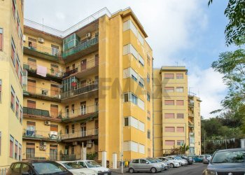 Edificio all\'aperto - Appartamento Via Nizzeti
 
18, Valverde - foto 20