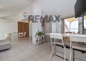 Sala da pranzo - Three-room apartment Via Spiaggia
 
117, Mascali - photo 7
