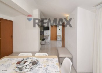 Sala da pranzo - Three-room apartment Via Spiaggia
 
117, Mascali - photo 17