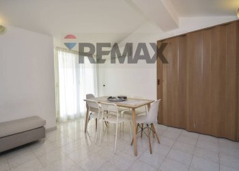 Sala da pranzo - Three-room apartment Via Spiaggia
 
117, Mascali - photo 27