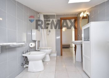 Bagno - Three-room apartment Via Spiaggia
 
117, Mascali - photo 45