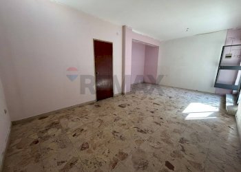 Stanza vuota - Negozio Via Vitaliano Brancati
 
7, Gravina di Catania - foto 15