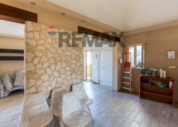 Soggiorno - Casa semi indipendente Via Giuseppe Motta
 
101, San Giovanni la Punta - foto 5