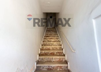 Scale - Casa semi indipendente Via Giuseppe Motta
 
101, San Giovanni la Punta - foto 30