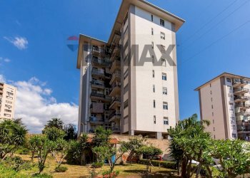 Edificio all\'aperto - Appartamento Viale Nitta
 
17, Catania - foto 15