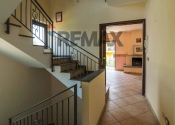 Scale - Villa a Schiera Via Princessa
 
5/G, Santa Venerina - foto 42