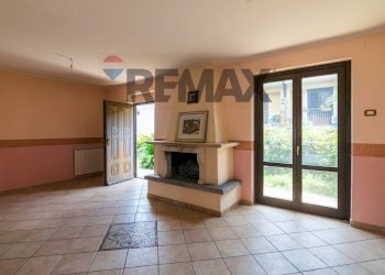Soggiorno - Villa a Schiera Via Princessa
 
5/G, Santa Venerina - foto 44