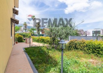 Giardino - Villa a Schiera Via Princessa
 
5/G, Santa Venerina - foto 52