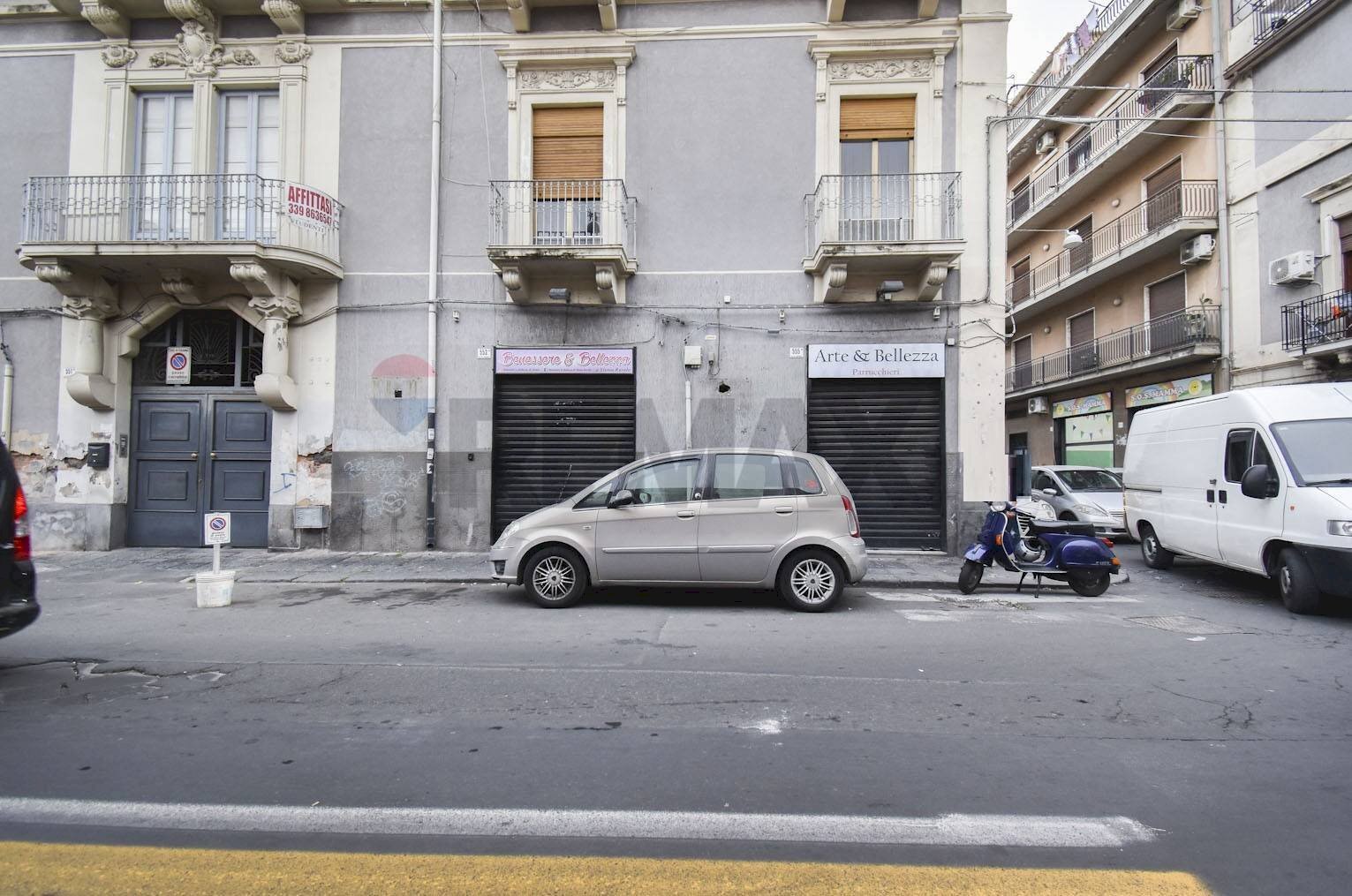 Edificio all\'aperto - Shop Via Vittorio Emanuele II
 
553, Catania - photo 3