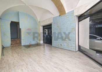 Stanza vuota - Negozio Via Vittorio Emanuele Ii
 
555, Catania - foto 4
