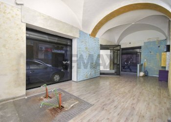 Ricezione / Lobby - Negozio Via Vittorio Emanuele Ii
 
555, Catania - foto 7