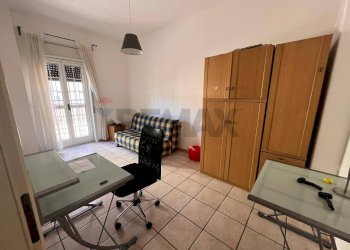 Ufficio - Appartamento Via Antonio Locatelli
 
13, Catania - foto 7