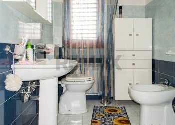 Bagno - Quadrilocale Via Lavina
 
142, Aci Sant'Antonio - foto 19
