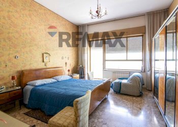 Camera / camera da letto - Appartamento Corso Italia
 
251, Catania - foto 25