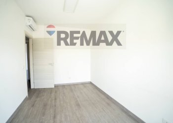 Stanza vuota - Three-room apartment Viale Europa
 
78, San Gregorio di Catania - photo 12