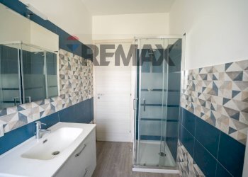 Bagno - Three-room apartment Viale Europa
 
78, San Gregorio di Catania - photo 14