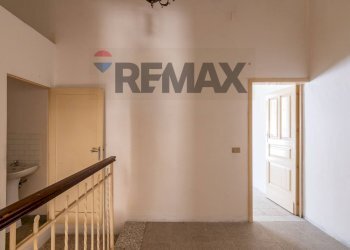 Hall / corridoio - Casa semi indipendente Via Milazzo
 
185, Grammichele - foto 15