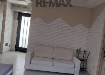 Soggiorno - Two-room apartment Via Naumachia
 
11, Catania - photo 9