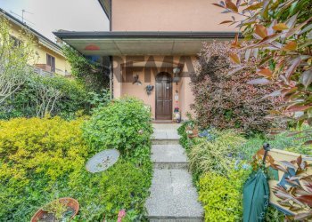 Casa all\'aperto - Appartamento Via Monsignor Pietro Panzetti
 
16, San Colombano al Lambro - foto 1