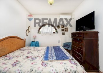 Camera / camera da letto - Appartamento Via Monsignor Pietro Panzetti
 
16, San Colombano al Lambro - foto 7