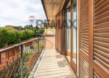 Balcone - Appartamento Via Monsignor Pietro Panzetti
 
16, San Colombano al Lambro - foto 22