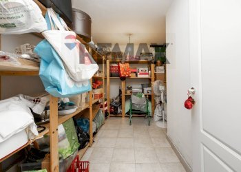 Dispensa di stoccaggio - Appartamento Via Monsignor Pietro Panzetti
 
16, San Colombano al Lambro - foto 42