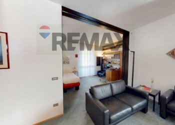 Soggiorno - Three-room apartment VIA GIUSTI
 
2, Carate Brianza - photo 8