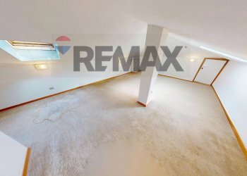 Stanza vuota - Three-room apartment VIA GIUSTI
 
2, Carate Brianza - photo 22
