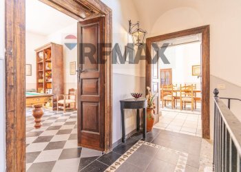 Hall / corridoio - Villa Via Corso
 
52, Sessa Aurunca - foto 9