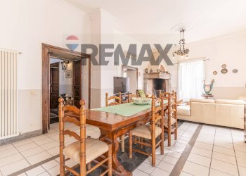 Sala da pranzo - Villa Via Corso
 
52, Sessa Aurunca - foto 10