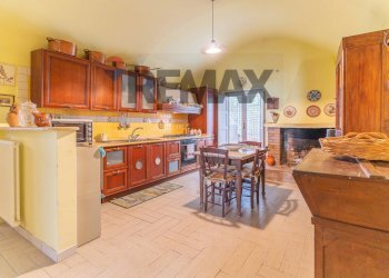 Cucina - Villa Via Corso
 
52, Sessa Aurunca - foto 17