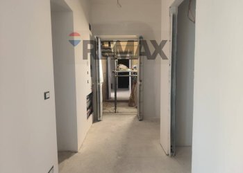 Hall / corridoio - Bilocale Trieste - foto 5