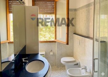 Bagno - Appartamento divisione garibaldi
 
8, Castelfranco Piandiscò - foto 8