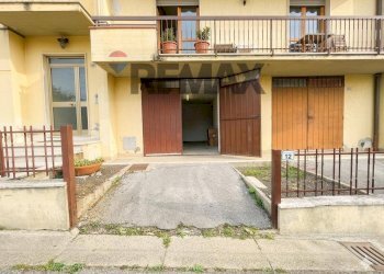 Edificio all\'aperto - Appartamento divisione garibaldi
 
8, Castelfranco Piandiscò - foto 17