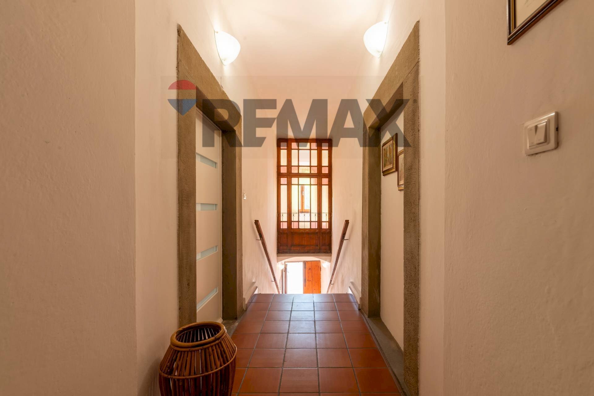 Hall / corridoio - Apartment località olmo
 
21, Arezzo - photo 2