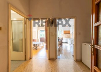 Hall / corridoio - Apartment località olmo
 
21, Arezzo - photo 17