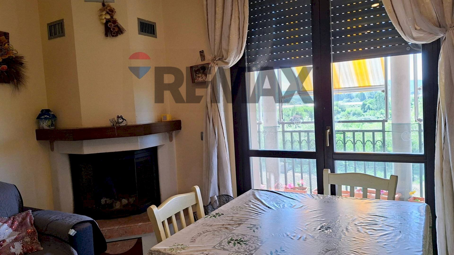 Sala da pranzo - Three-room apartment via Piave
 
182, Montevarchi - photo 2