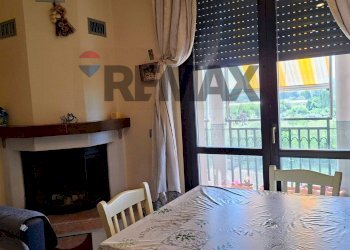 Sala da pranzo - Three-room apartment via Piave
 
182, Montevarchi - photo 2