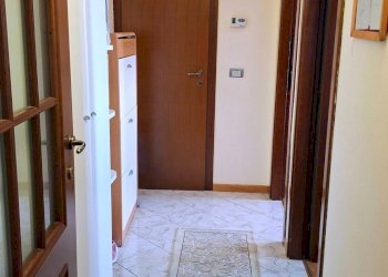 Hall / corridoio - Three-room apartment via Piave
 
182, Montevarchi - photo 10