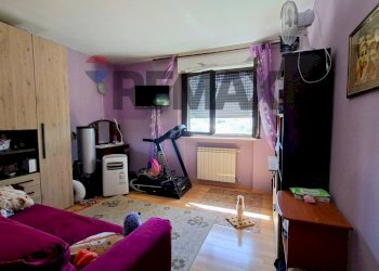 Camera / camera da letto - Three-room apartment via Piave
 
182, Montevarchi - photo 11