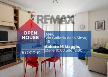 Sala da pranzo - Two-room apartment via Galleria della Sima
 
45, Jesi - photo 1