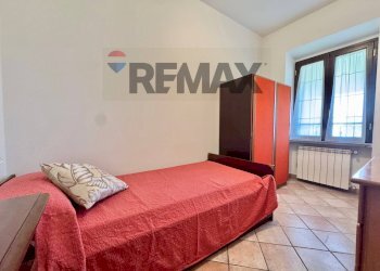 Camera / camera da letto - Appartamento Via borgo Garibaldi
 
100, Oriolo Romano - foto 8