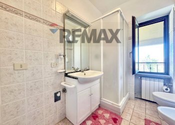 Bagno - Appartamento Via borgo Garibaldi
 
100, Oriolo Romano - foto 9
