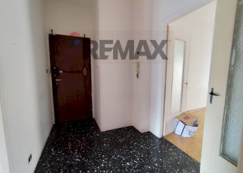 Hall / corridoio - Bilocale via borsi
 
78, Torino - foto 3