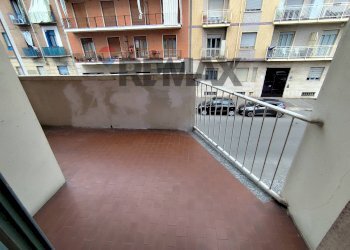 Balcone - Bilocale via borsi
 
78, Torino - foto 10