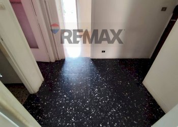 Hall / corridoio - Bilocale via borsi
 
78, Torino - foto 32