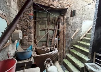 Cantina - Independent house Via IV Retta di Ponente
 
32, Belpasso - photo 17