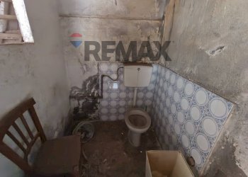Bagno - Independent house Via IV Retta di Ponente
 
32, Belpasso - photo 19
