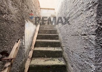Scale - Independent house Via IV Retta di Ponente
 
32, Belpasso - photo 20