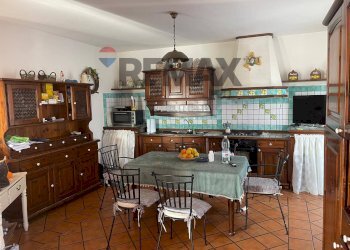 Sala da pranzo - Appartamento Via della Seta
 
27, Giardini-Naxos - foto 10